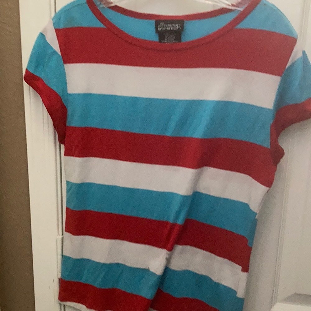 FINAL MARKDOWN Junior no boundaries tee large